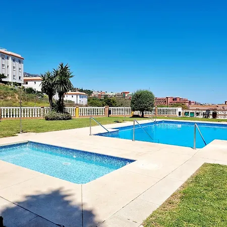 Great Townhouse 400m From The Benalmadena