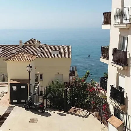 Holiday home Great Townhouse 400m From The